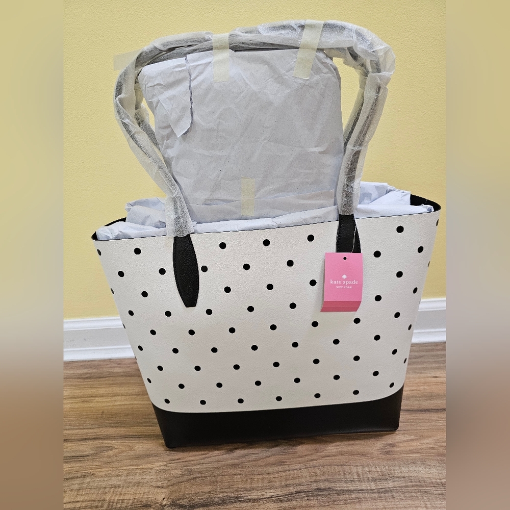 DisneyxKate Spade Minnie Mouse tote reversible black polka dot+matching wallet - Picture 6 of 17